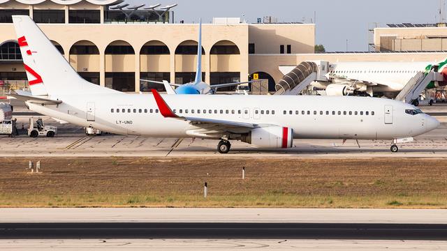 LY-UNO:Boeing 737-800:TUI Airways